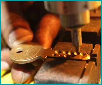 Cambridge Lock And Locksmith Cambridge, MA 617-531-1701 Cambridge Lock And Locksmith Cambridge, MA 617-531-1701 - Key-Maker-Near-Me